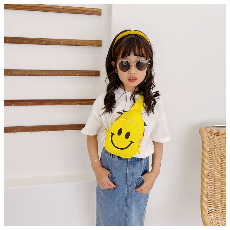 Túi đeo chéo cho bé phong cách dễ thương - BEE GEE DCTE1054