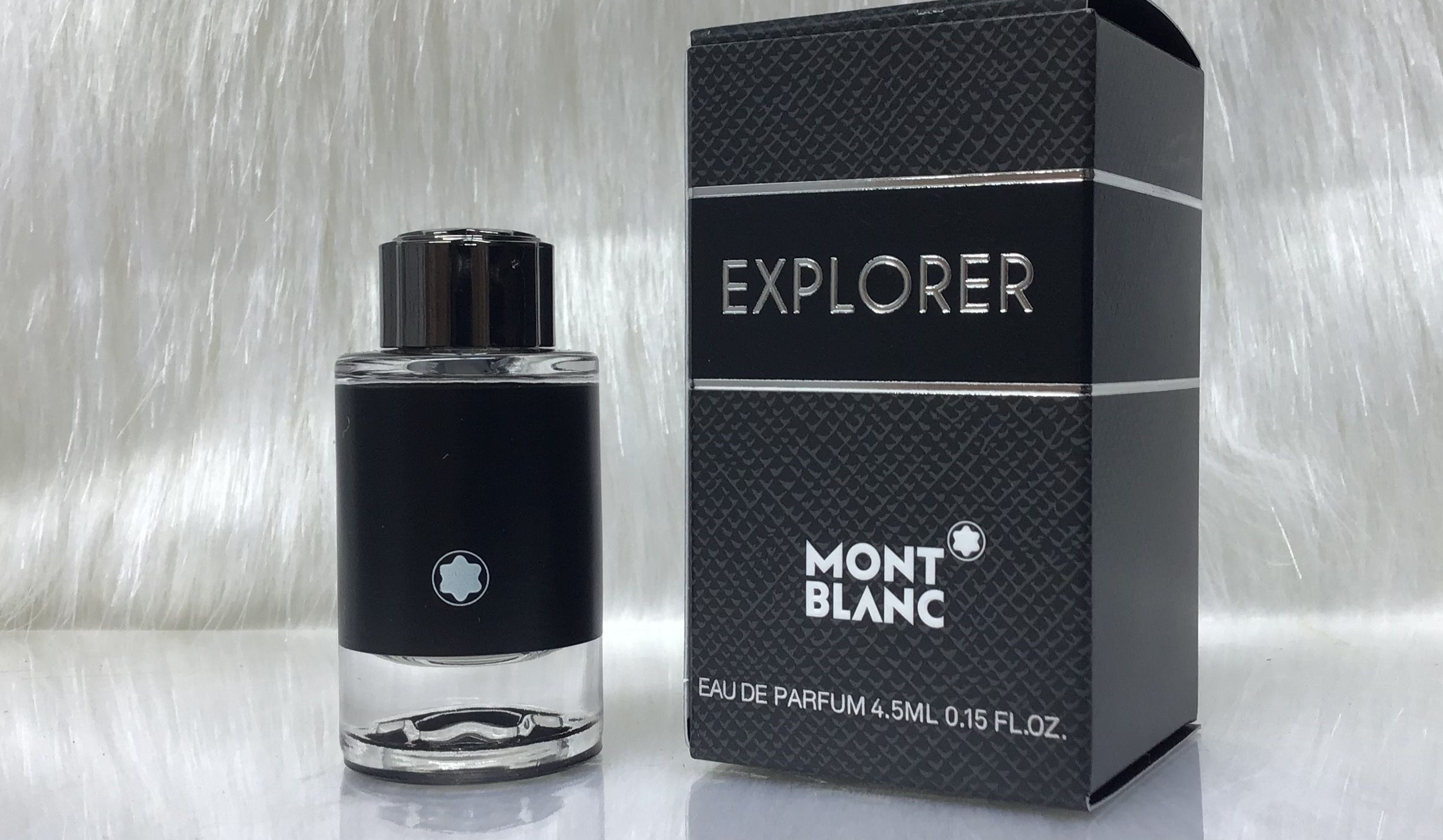 Nước Hoa Nam Montblanc Explorer EDP Mini 4.5ml