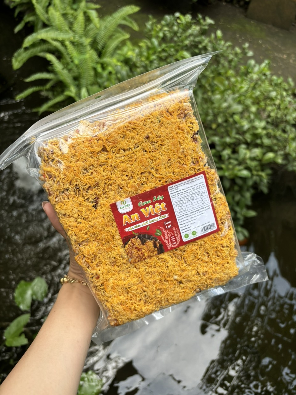 Cơm Cháy Gạo Lứt Chà Bông An Việt 120 gram - Date mới