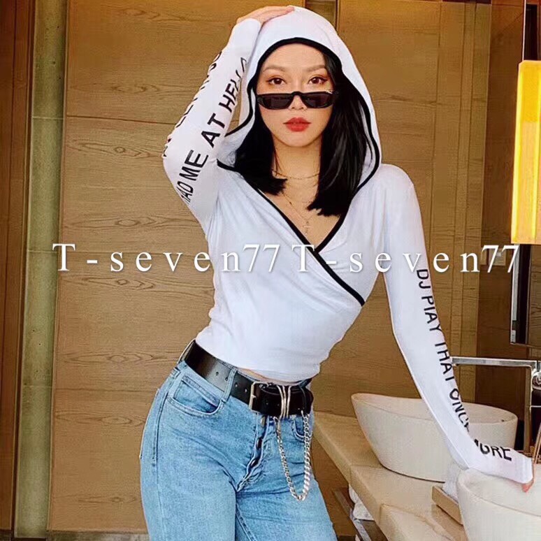 Áo thun body có nón tay dài in chữ