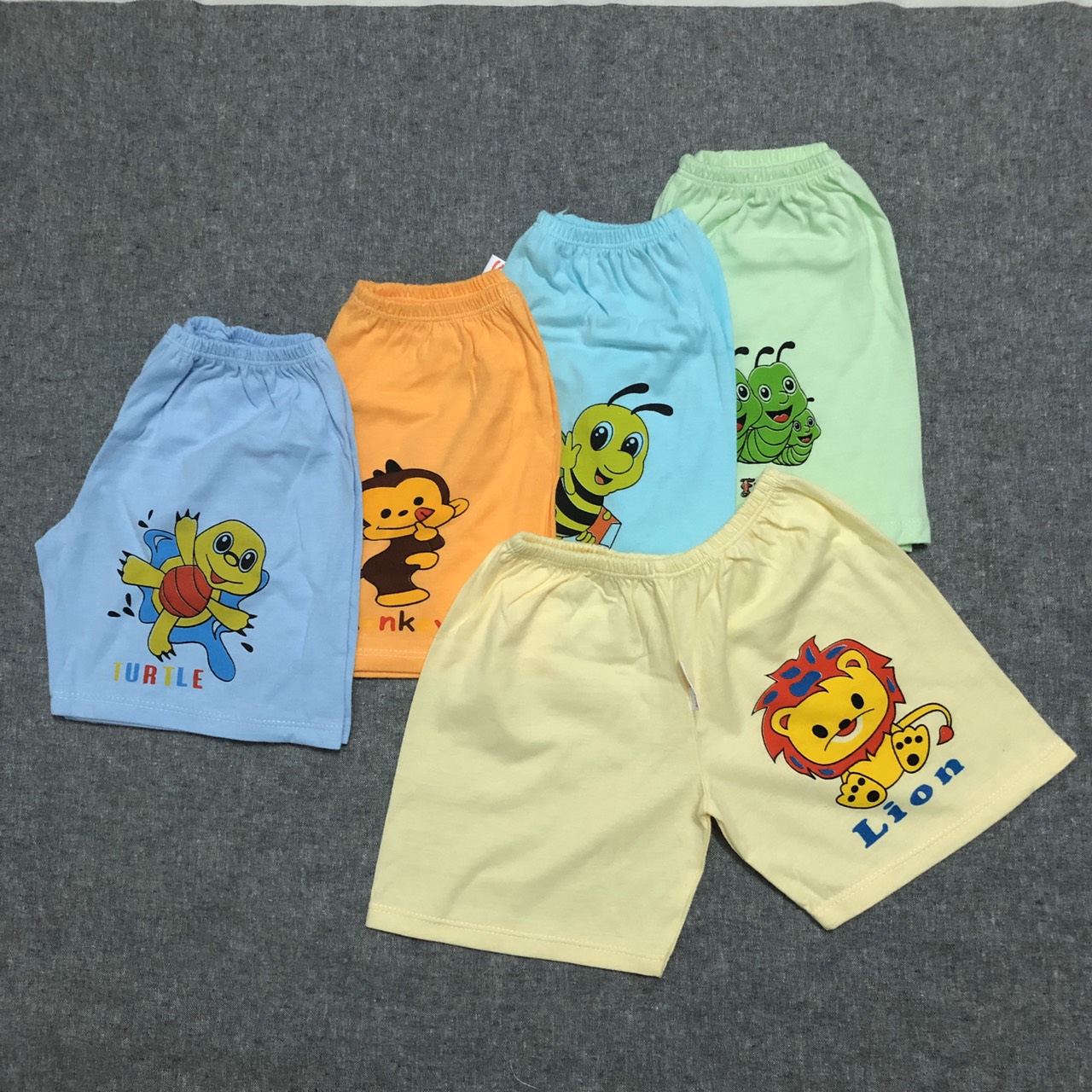 Combo 10 quần đùi cotton màu nhạt cho bé trai, bé gái SS, chất vải cotton mềm, mịn, thấm hút mồ hôi, size cho bé từ 5 đến 23kg, hàng Việt Nam chất lượng