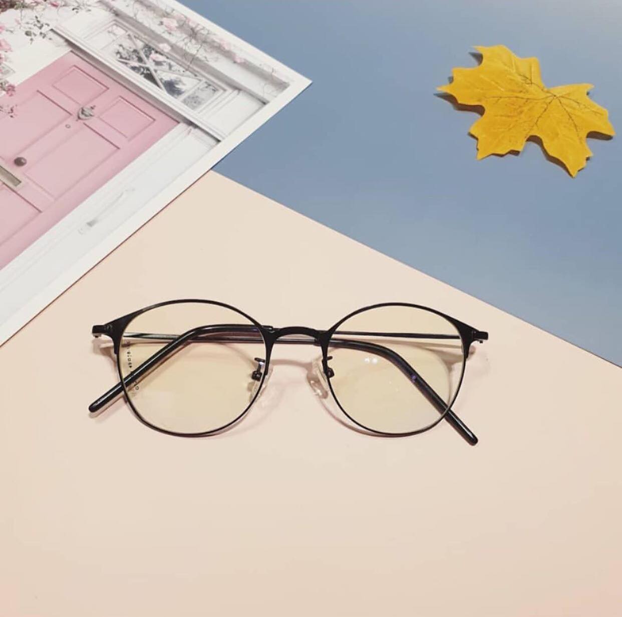 Kính gọng Mất Tròn Kim loại tăm mảnh