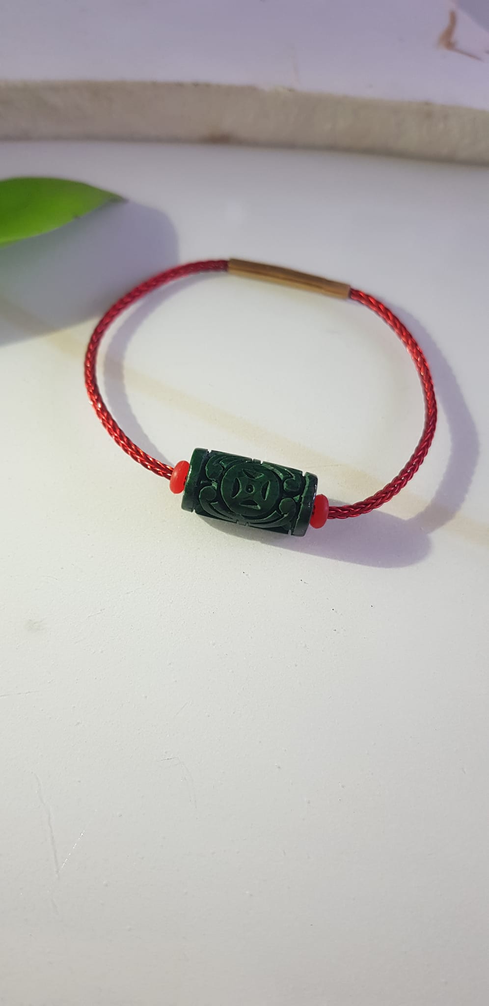 Vòng tay charm Lu Thống Đồng Tiền Đẹp Đá Cẩm Thạch tự nhiên Xanh Đậm đẹp Dây Đỏ có khoen Hợp Nữ mệnh Thủy Mộc Hỏa ạ