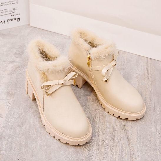 Đôi bốt gót vuông thời trang thu đông sành điệu cho nữ 2021