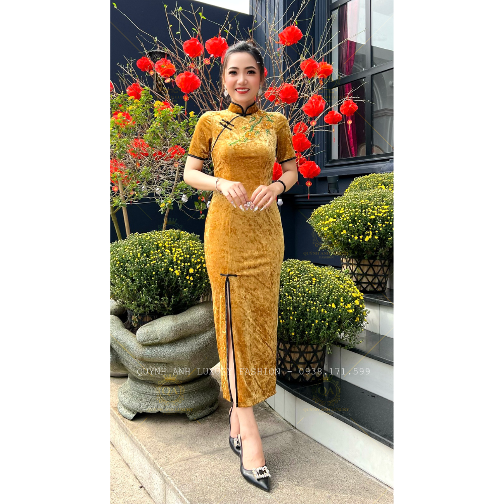 Đầm Sườn Xám Lụa Nhung Tuyết Vàng Trung Hoa Sang Trọng Nenito Dress