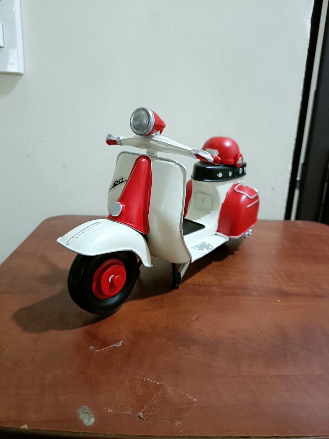 Mô Hình Vespa Vintage - Mô Hình Xe Nghệ Thuật - Trang Trí Nhà Cửa