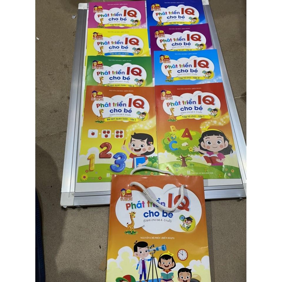 Vở Tô Màu 8 Quyển 8 Chủ Đề Song Ngữ Anh - Việt Cho Bé 3- 4 tuổi