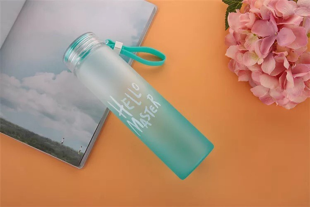 Bình thủy tinh đựng nước Hello Master 480ml (Giao Màu Ngẫu Nhiên)