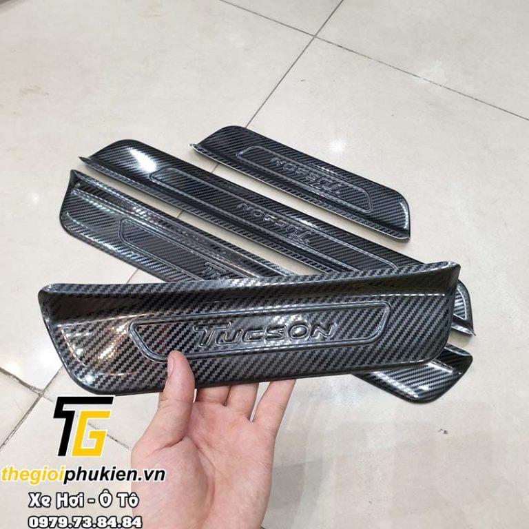 Bộ Ốp bậc cửa, Nẹp bước chân carbon, cacbon Hyundai Tucson 2022