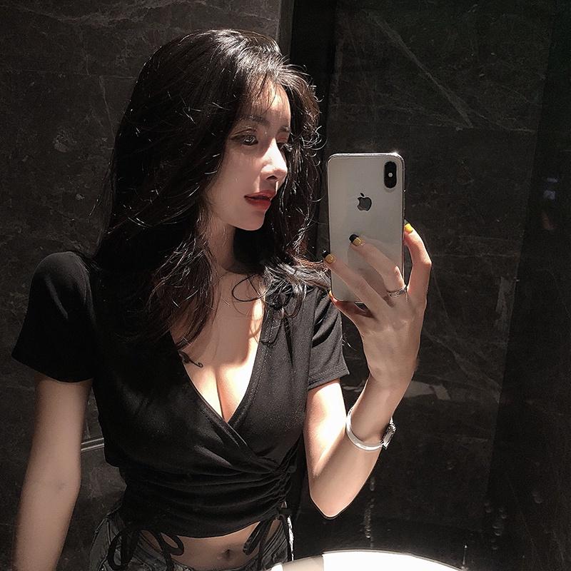 Áo Croptop Nữ Cổ V Dây Rút Eo Ngắn Borip Gân 2 Màu siêu xinh