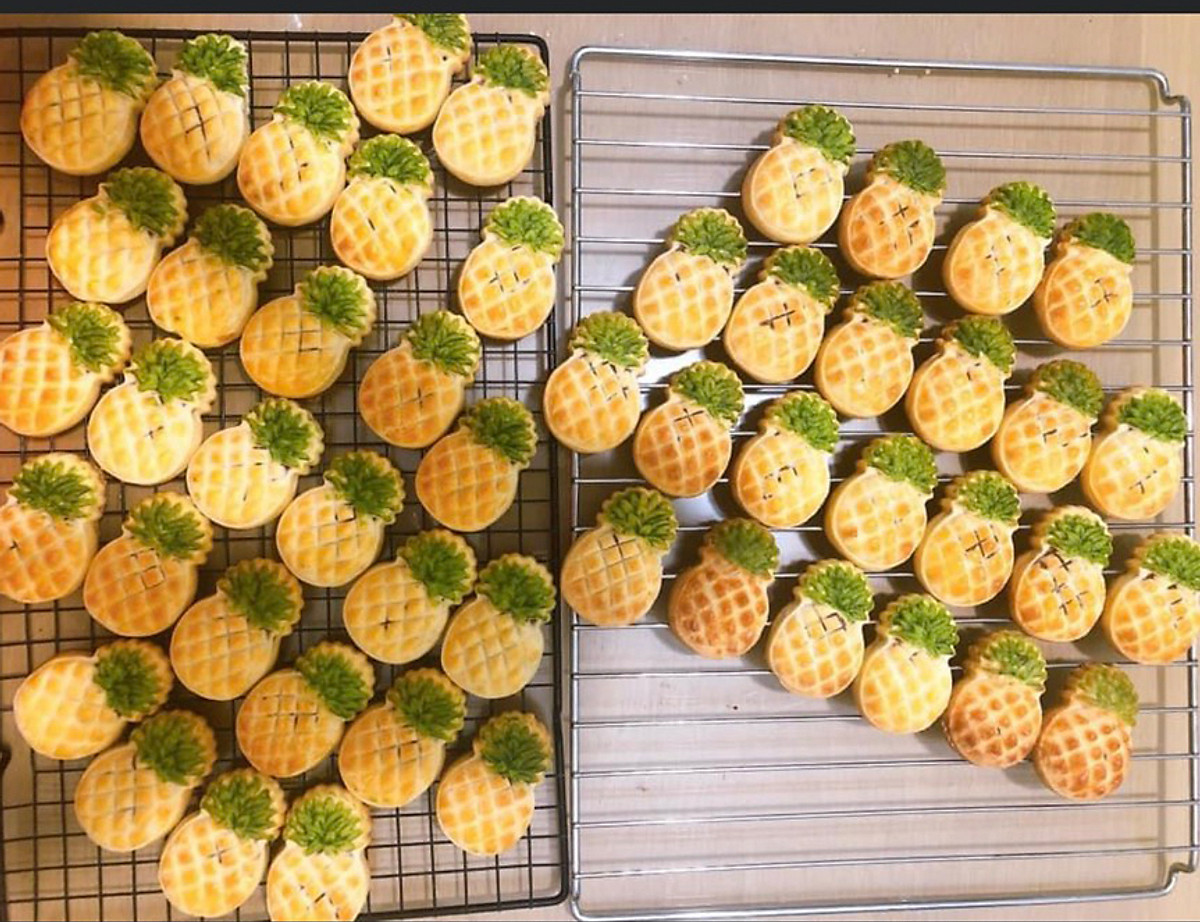 Combo Khuôn Nén Lò Xo Làm Bánh Trung Thu,Khuôn Nhấn Làm Bánh Dứa 2 Mặt 50gr - Hàng Chính Hãng MINIIN