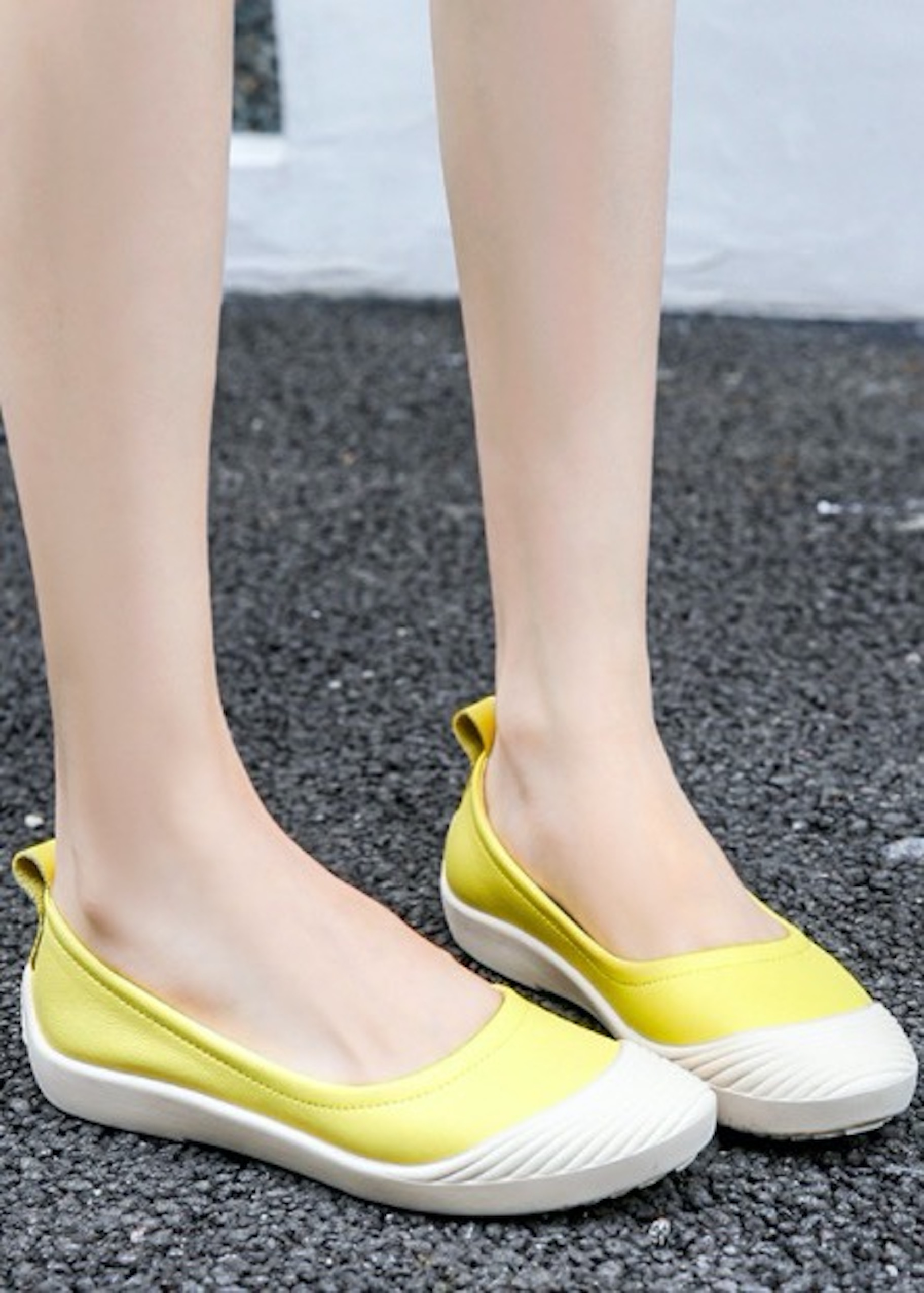 Giày Slip on da cao cấp siêu mềm màu vàng