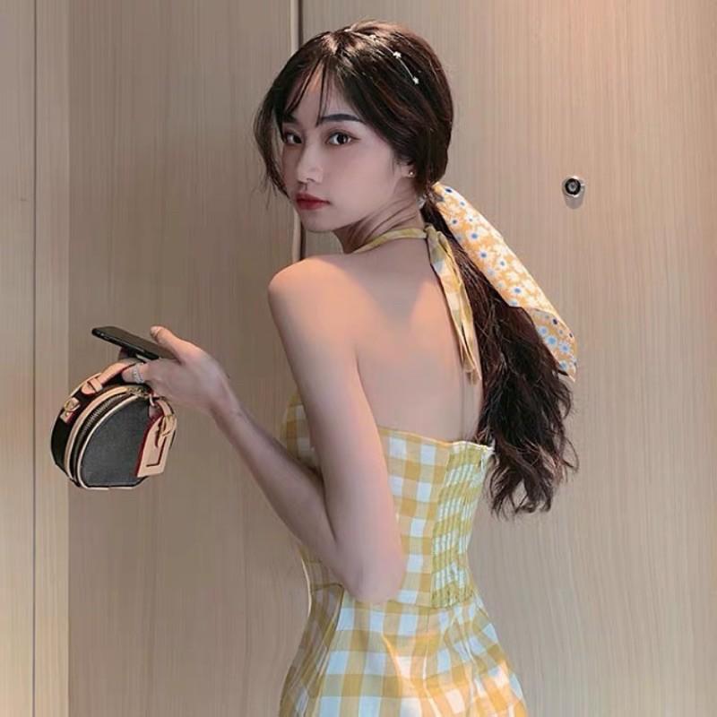 Đầm suông caro cúp ngực buộc nơ cổ summer 2021