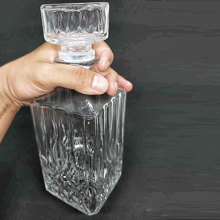 Chai Thủy Tinh đựng rượu Vuông 1,000ML - Vỏ Chai rượu 1000ML, bình thủy tinh trong suốt