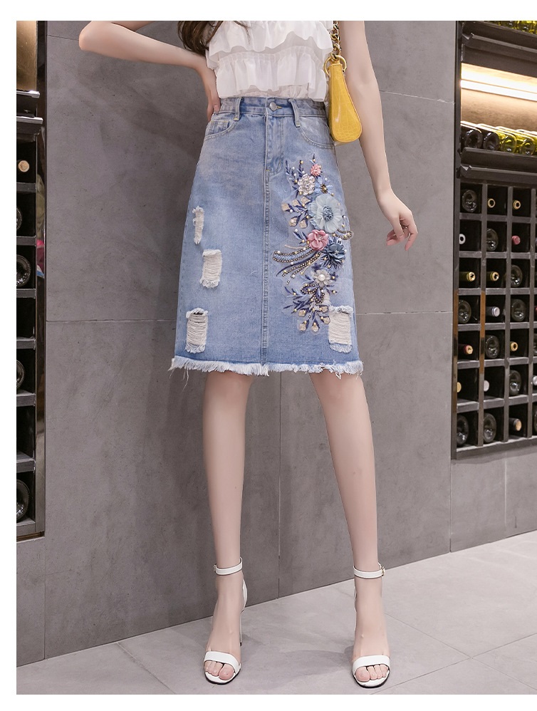 Chân váy jean ngang gối đính hoa 09, Chân váy thiết kế cao cấp, vải jean dày C020