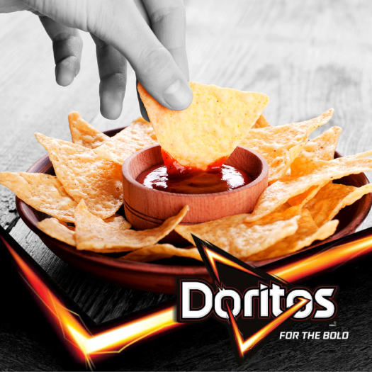 Bánh Snack cay hiệu Doritos Spicier Nacho Chips 198g