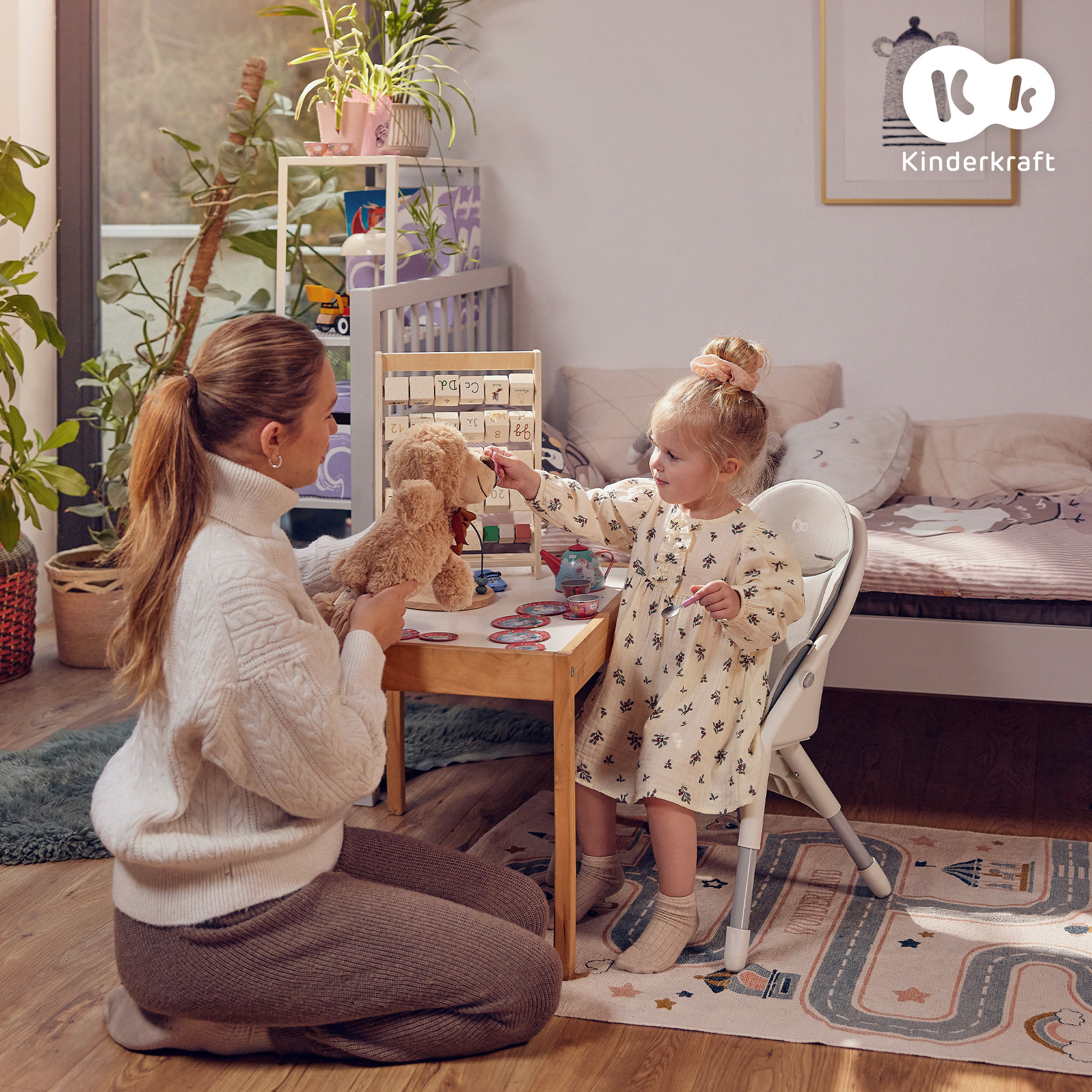 Ghế ăn 2in1 cho từ 6 tháng tuổi Kinderkraft DINNLY - Màu xám