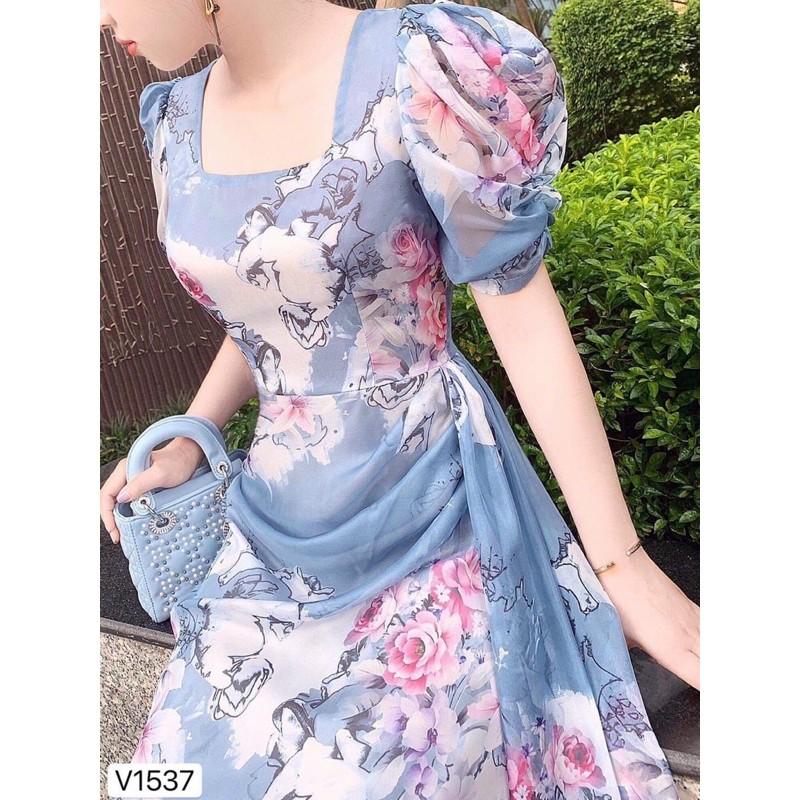 Đầm xoè lụa hoa tay phồng cổ vuông diu dàng nữ tính