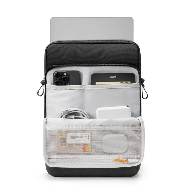 Túi Chống Sốc Macbook/Laptop Tomtoc DefenderACE – A04D2