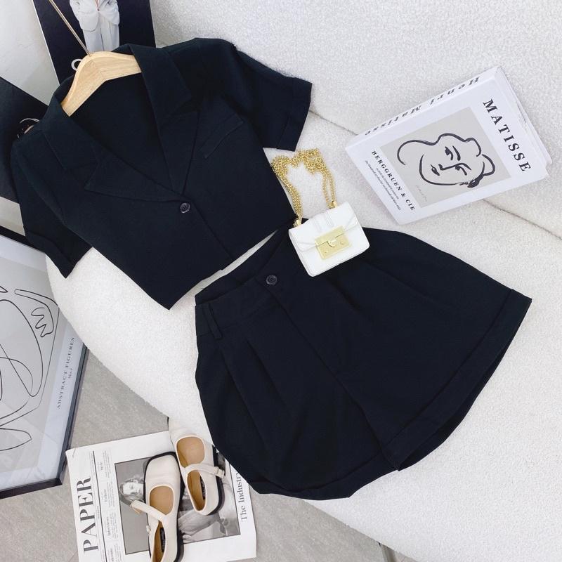 SET ÁO VEST CROPTOP TAY NGẮN + QUẦN SHORT