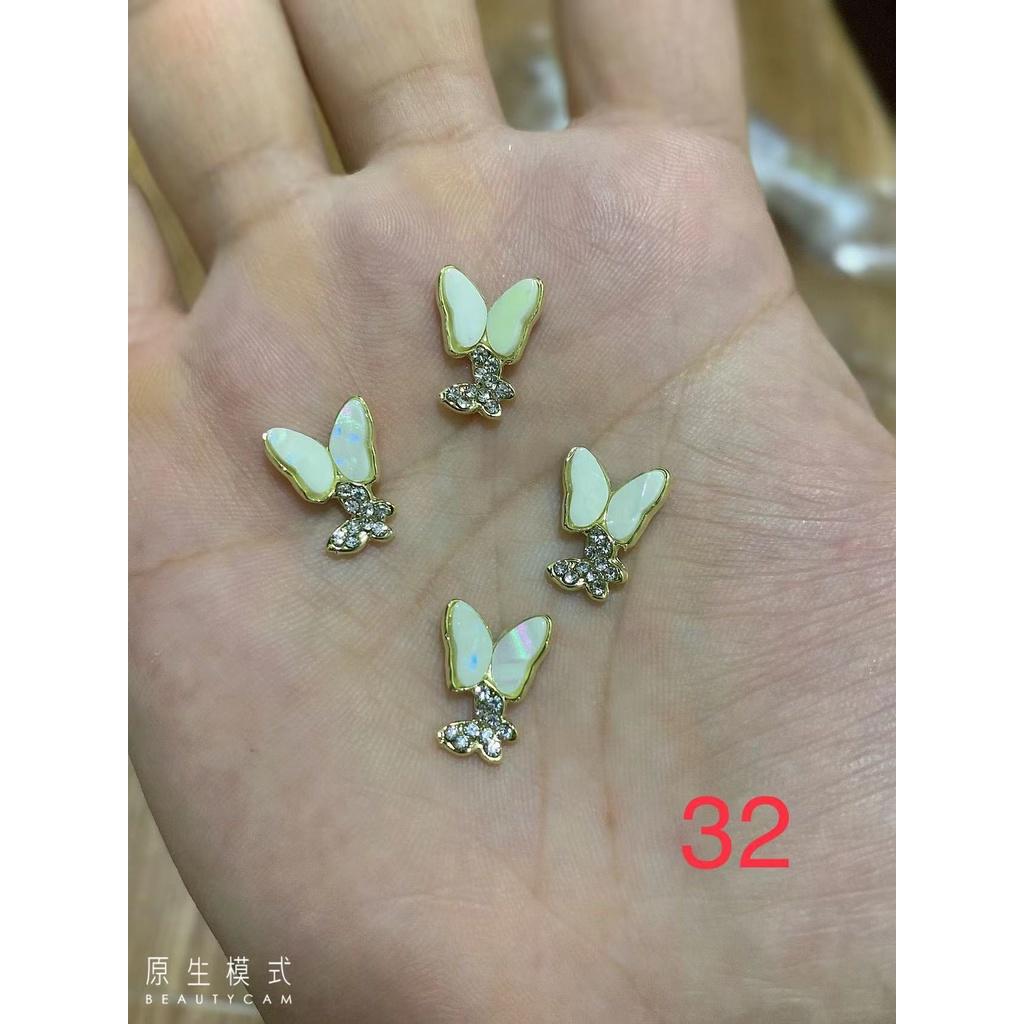 charm trang trí nail