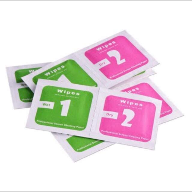 Combo 2 tấm khăn ướt và khô dùng để lau màn hình