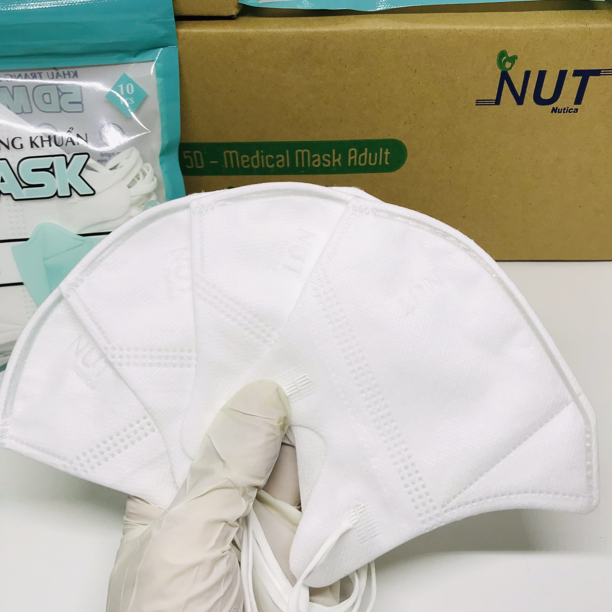 Khẩu trang 5d NUT, 5d người lớn hãng Nutica dây deo chắc chắn không ngộp không lem son