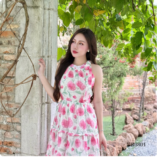Đầm Maxi Ruzimay Dáng Ngắn Hoạ Tiết R0800