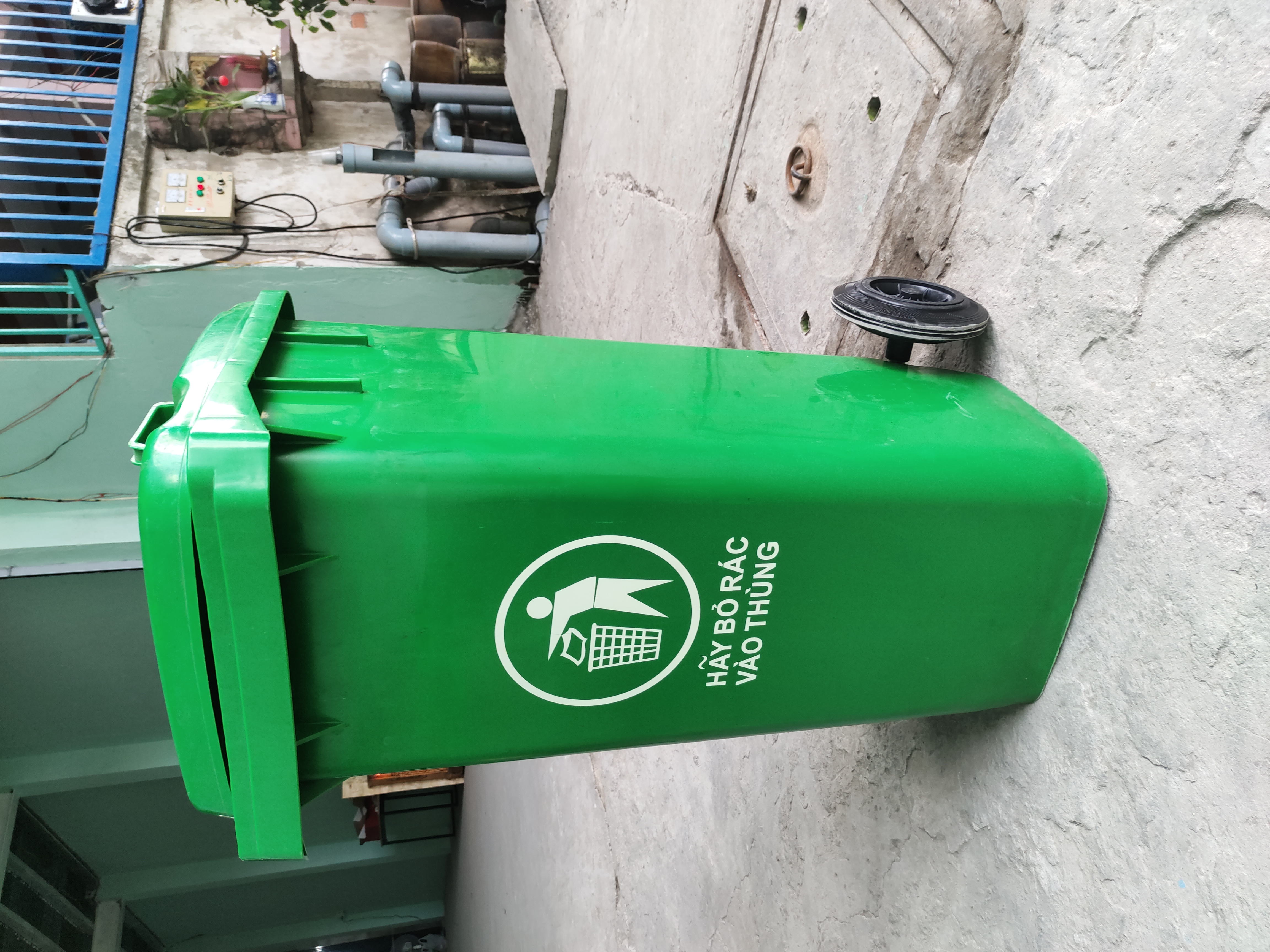 Thùng rác nhựa HDPE 120L