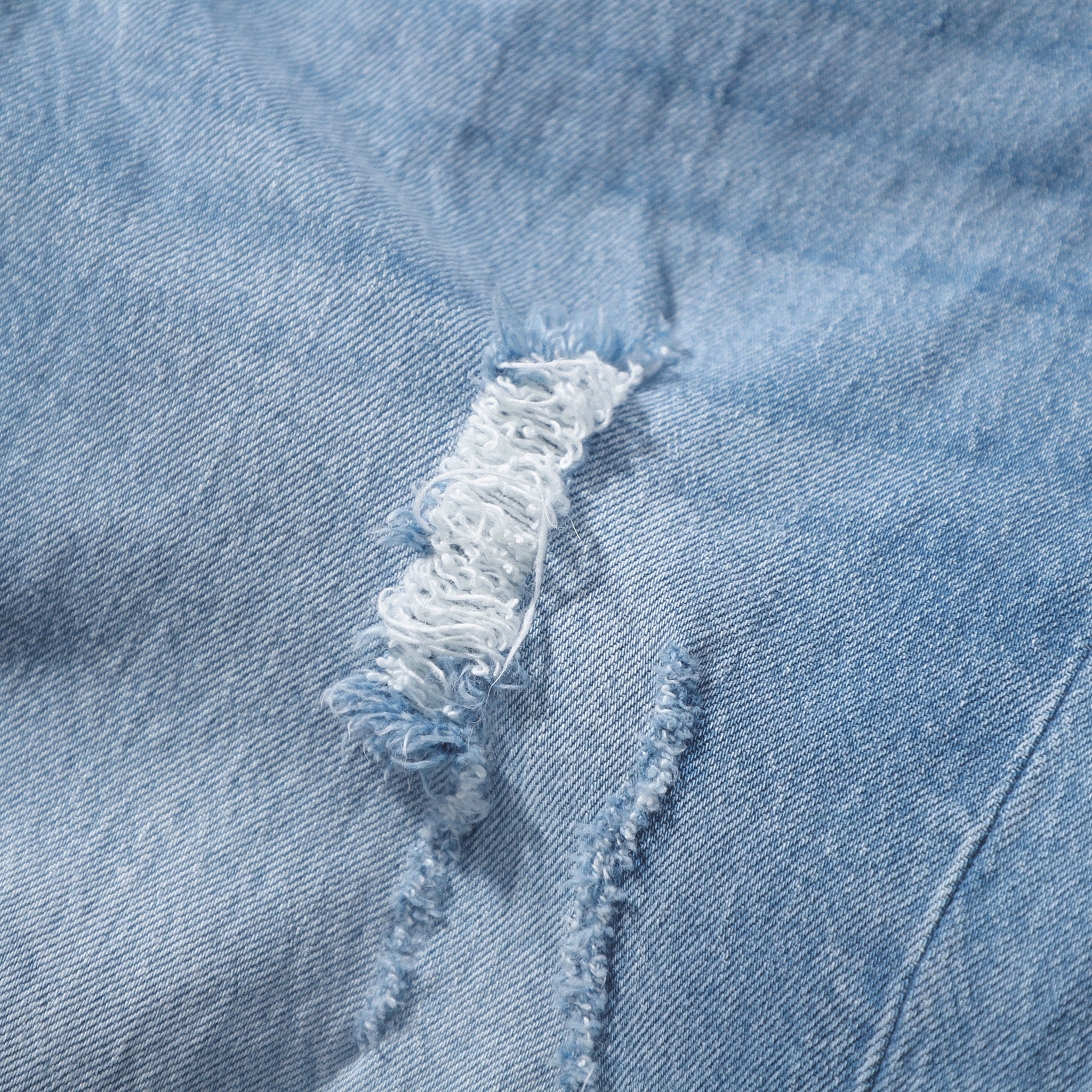 Quần jeans xanh nhạt wash rách DF form slimfit 220701 - Quần jean nam cao cấp | LASTORE MENSWEAR