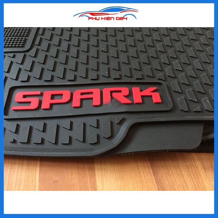 Thảm lót sàn ô tô cao su cho xe Chevrolet Spark 2021-2022 hàng chuẩn form xe trải sàn không mùi chống trơn trượt