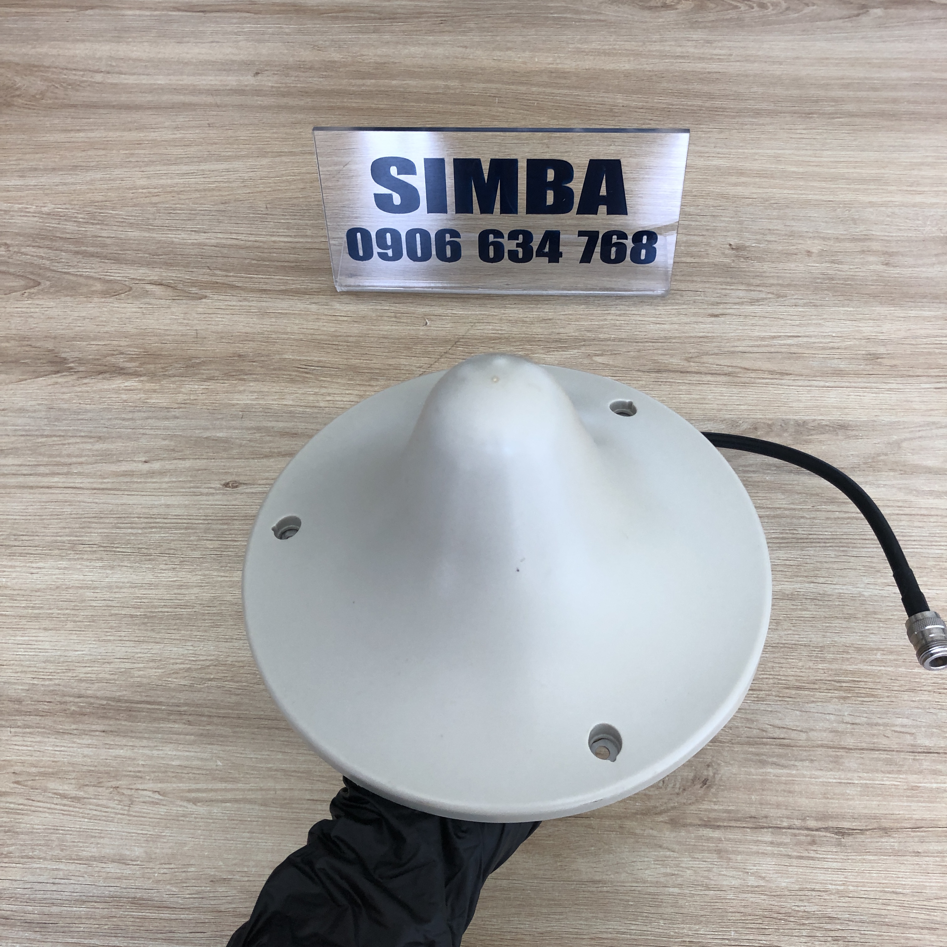 Anten Omni 360, 2 / 5dBi, 698-2700 MHz, Model: IOAF360V4-A1NF, Comba