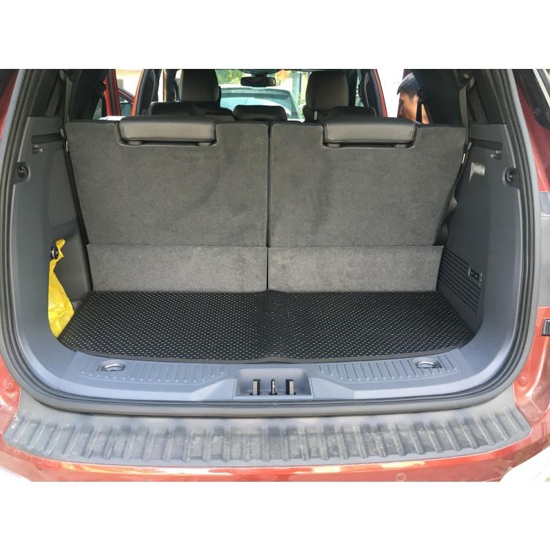 Thảm lót sàn ô tô KATA cho xe Ford Everest - Khít với sàn xe, Chống thấm, Không mùi, Không ẩm mốc