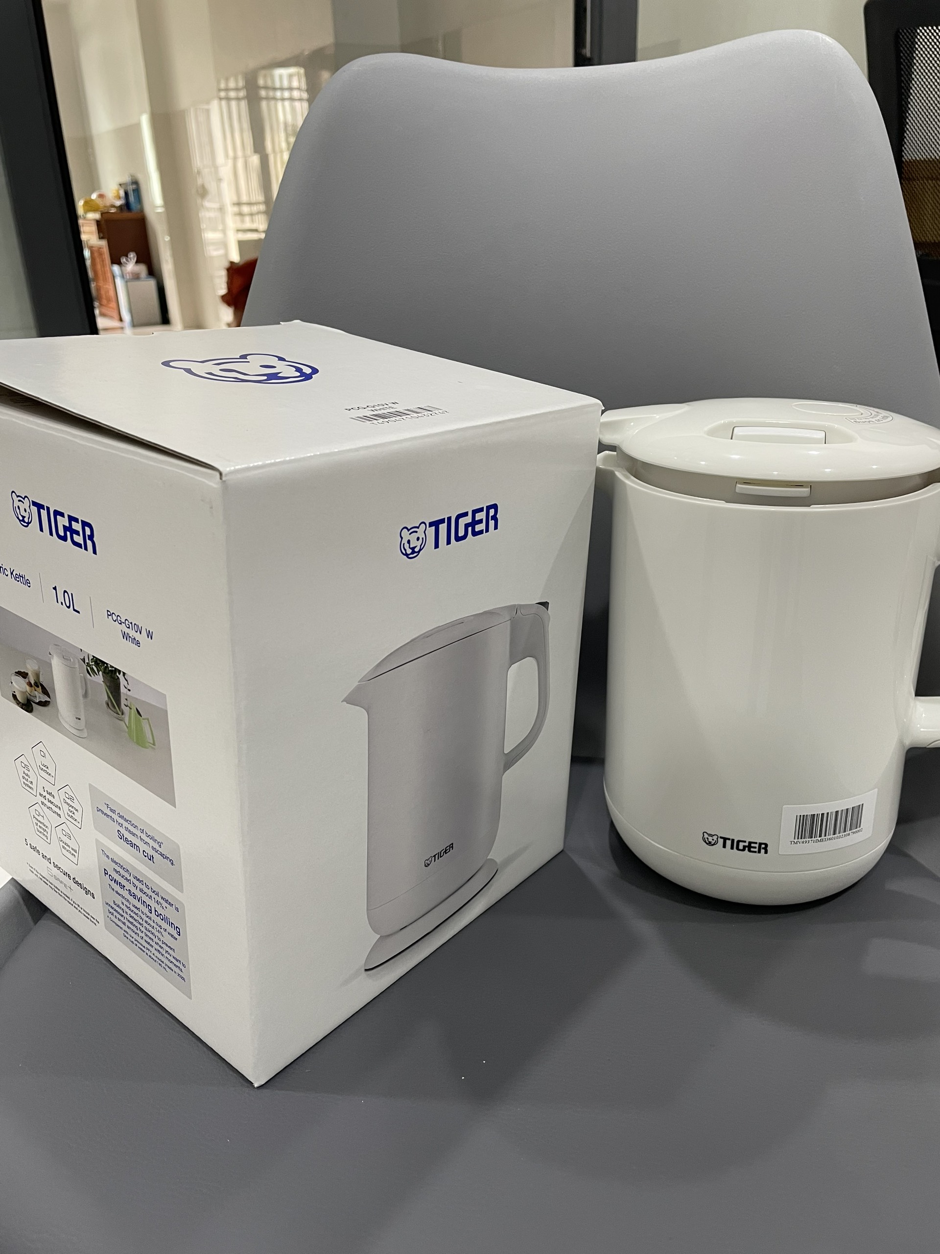 Ấm đun nước siêu tốc Tiger PCG-G10V-W 1L HÀNG CHÍNH HÃNG