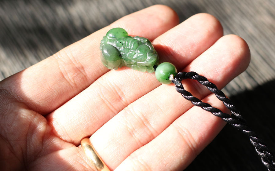 Mặt Tỳ Hưu Đá Ngọc Bích Ngọc Quý Gemstones MD4