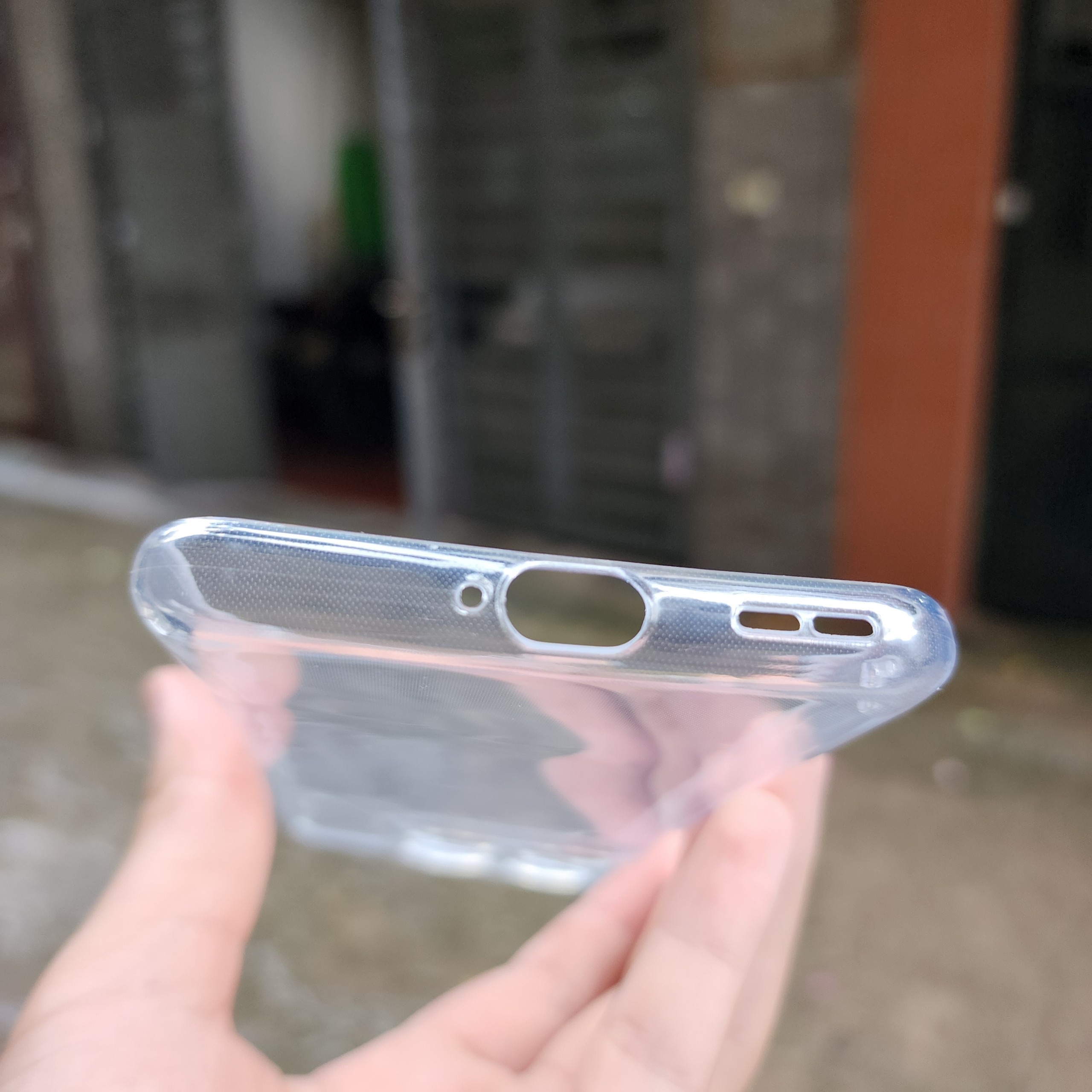 Ốp Lưng Dẻo cho Oneplus 10T 5G/ Oneplus ACE Pro Trong Suốt, Có Gờ Bảo Vệ Camera, Hạn Chế Trầy Xước.