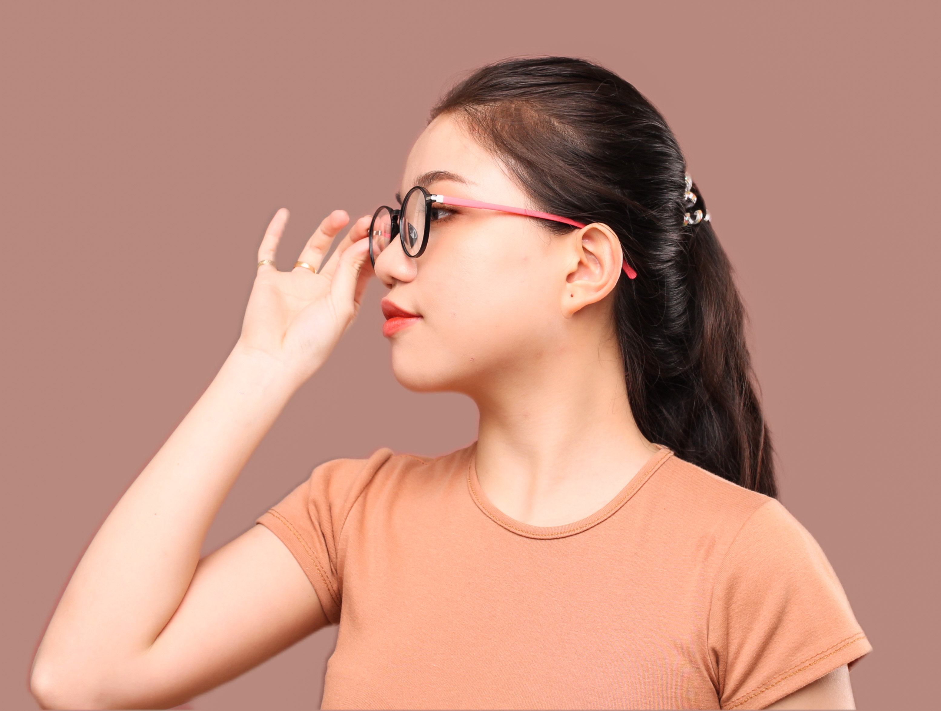 Gọng kính nhựa Ultem cao cấp siêu nhẹ siêu bền thời trang Ouress 8820