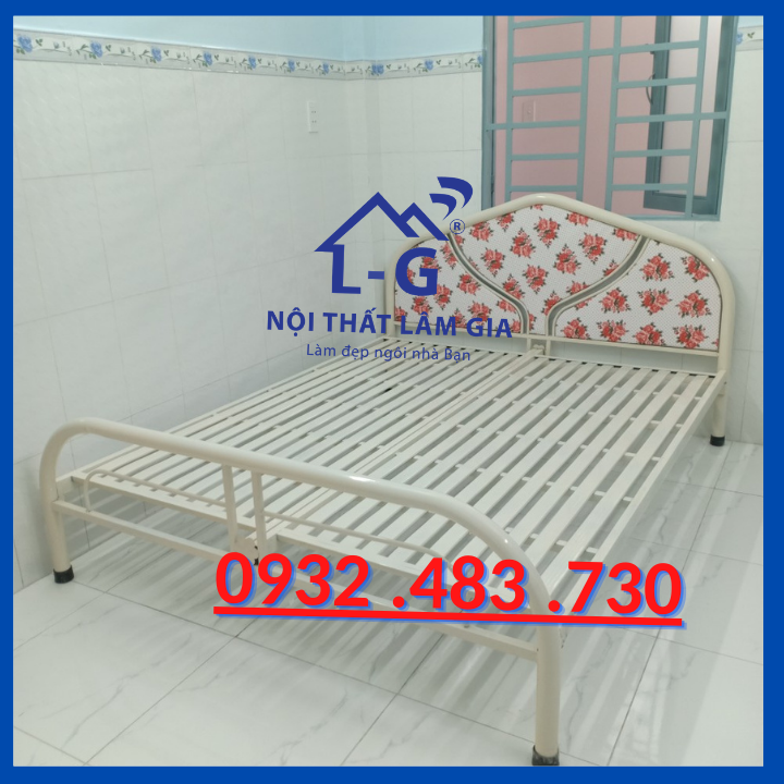 Giường sắt mẫu hoa rộng 1m6x2m màu xanh_TPD16