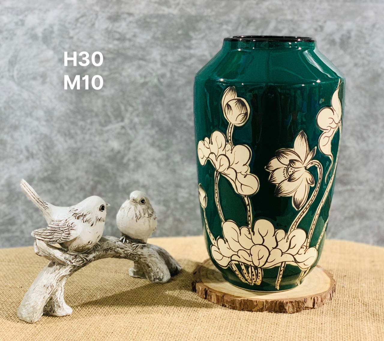 Bình Khắc Hoa Sen H28-30Cm