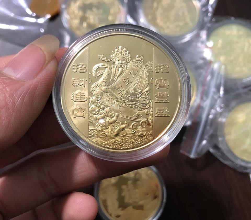 Xu Thần Tài và con cá mang lại nay mắn và tài lộc