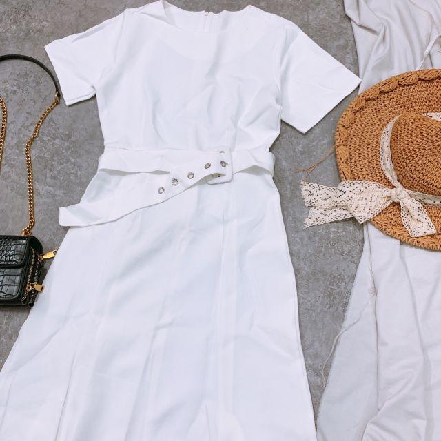 ĐẦM XÒE MIDI TRẮNG KÈM BELT