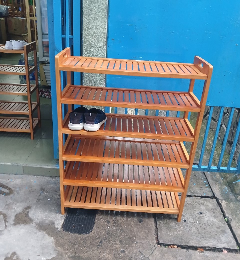 Kệ giày 6 tầng 27*70*92 cm gỗ cao su thông qua sấy tẩm chống mối mọt, bền chịu nước, bền hơn nhiều so gỗ thông và MDF.