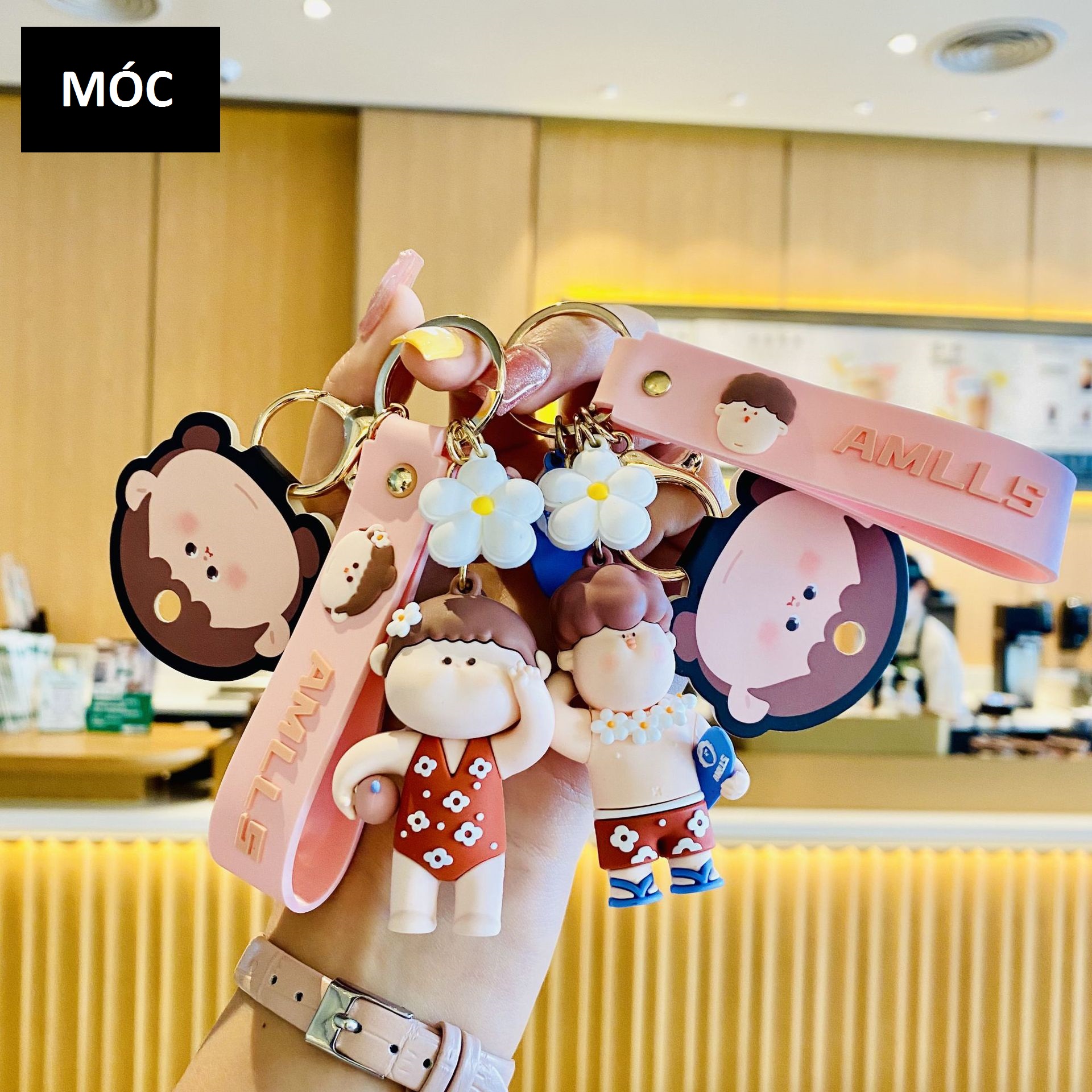 Móc khóa cặp Chàng trai cô gái đi bơi