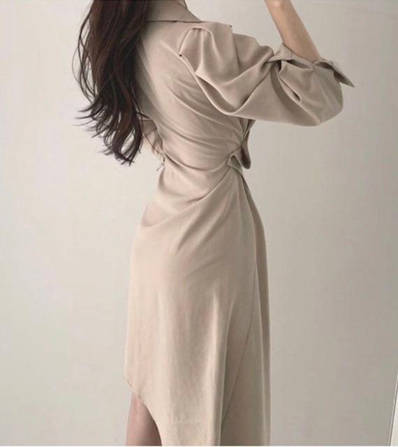 Đầm cá tính cách điệu từ somi lệch tà