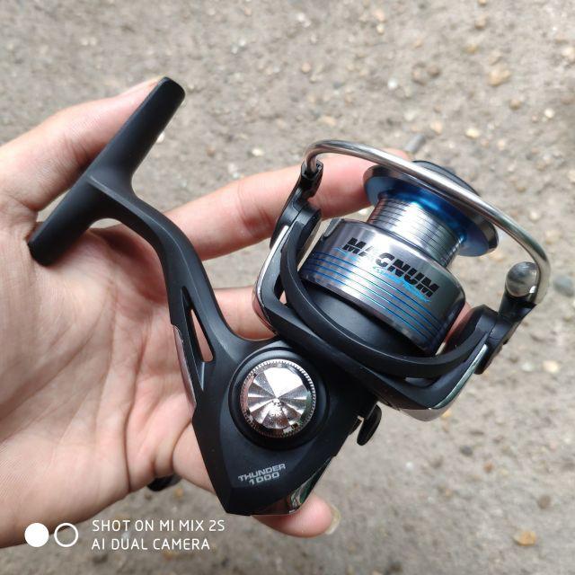 Máy câu cá chuyên UL size 1000, 2000 quay mượt mà