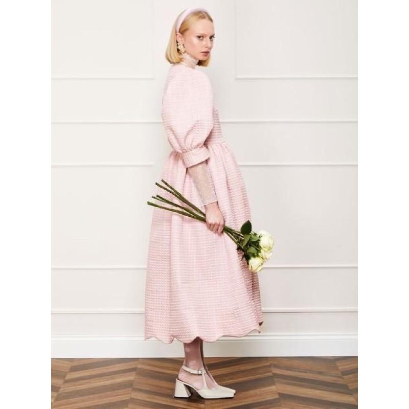 Đầm Linen cổ V Tay Bồng