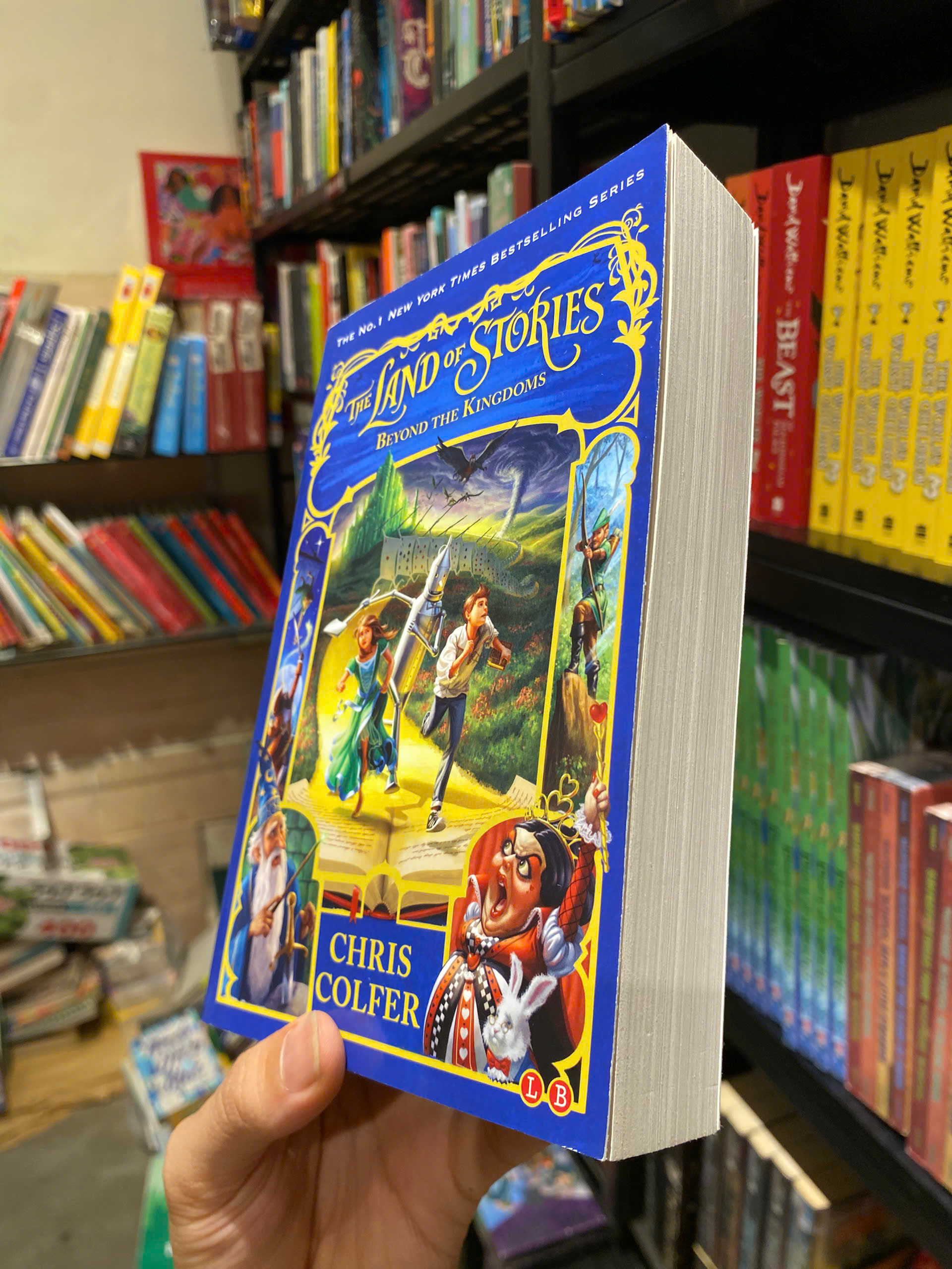 Sách - The Land of Stories: Beyond the Kingdoms by Chris Colfer | English Childrens Adventure Novel