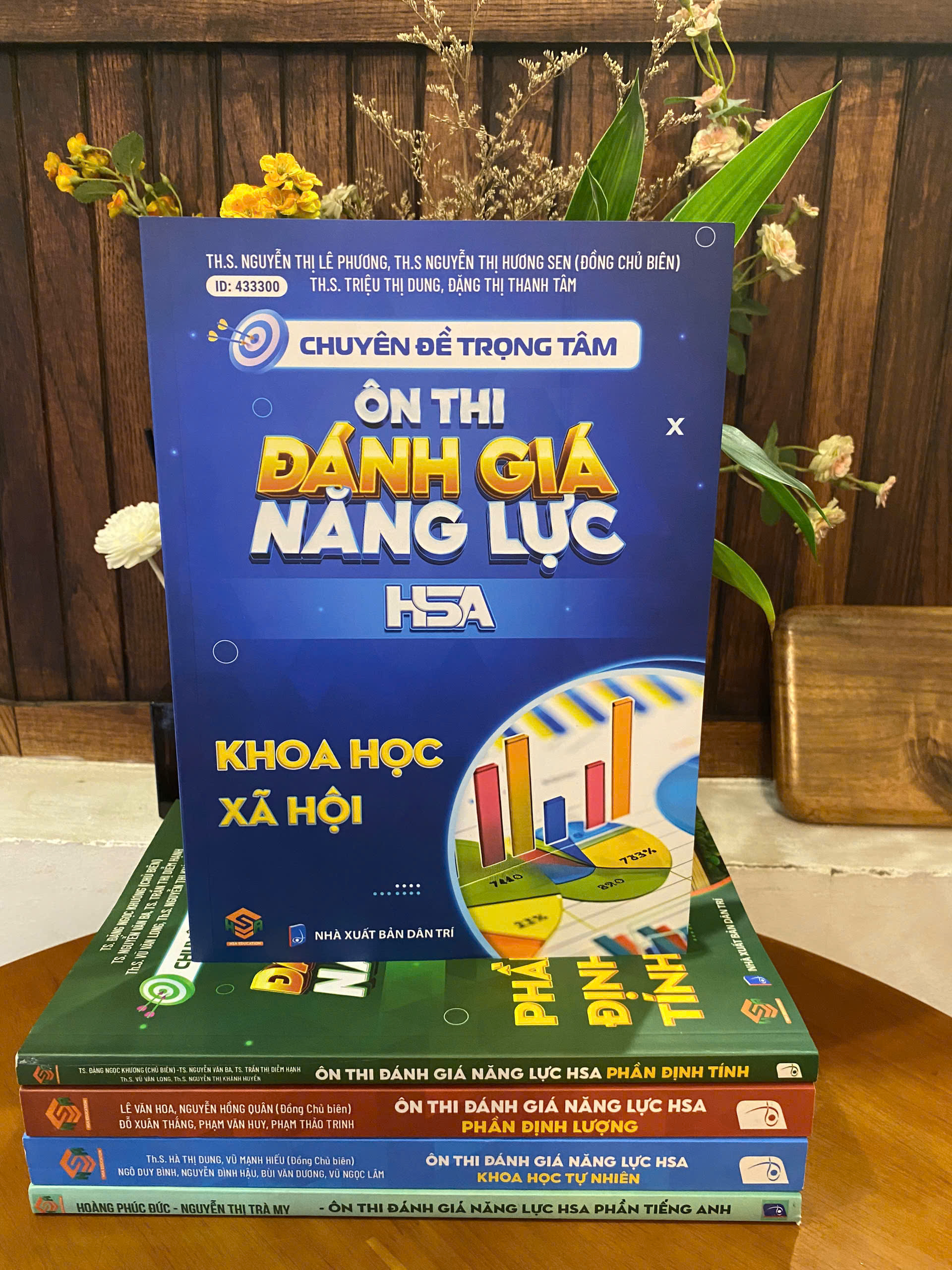 [HSA 2025] Combo 3 Sách ôn thi đánh giá năng lực Hà Nội (Định tính + Định Lượng + Khoa Học Xã Hội)