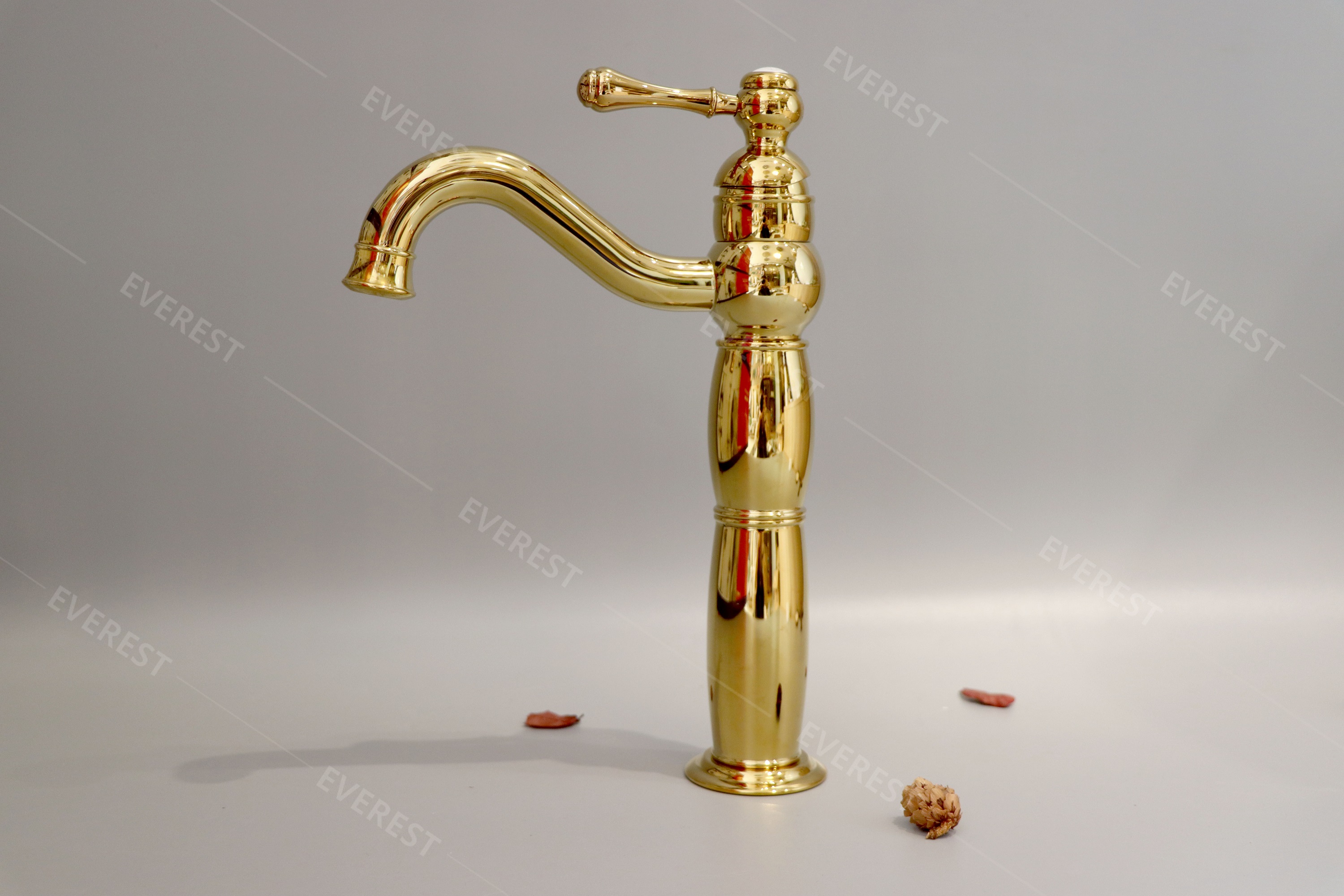 Vòi lavabo mạ vàng 30cm EV-MV26