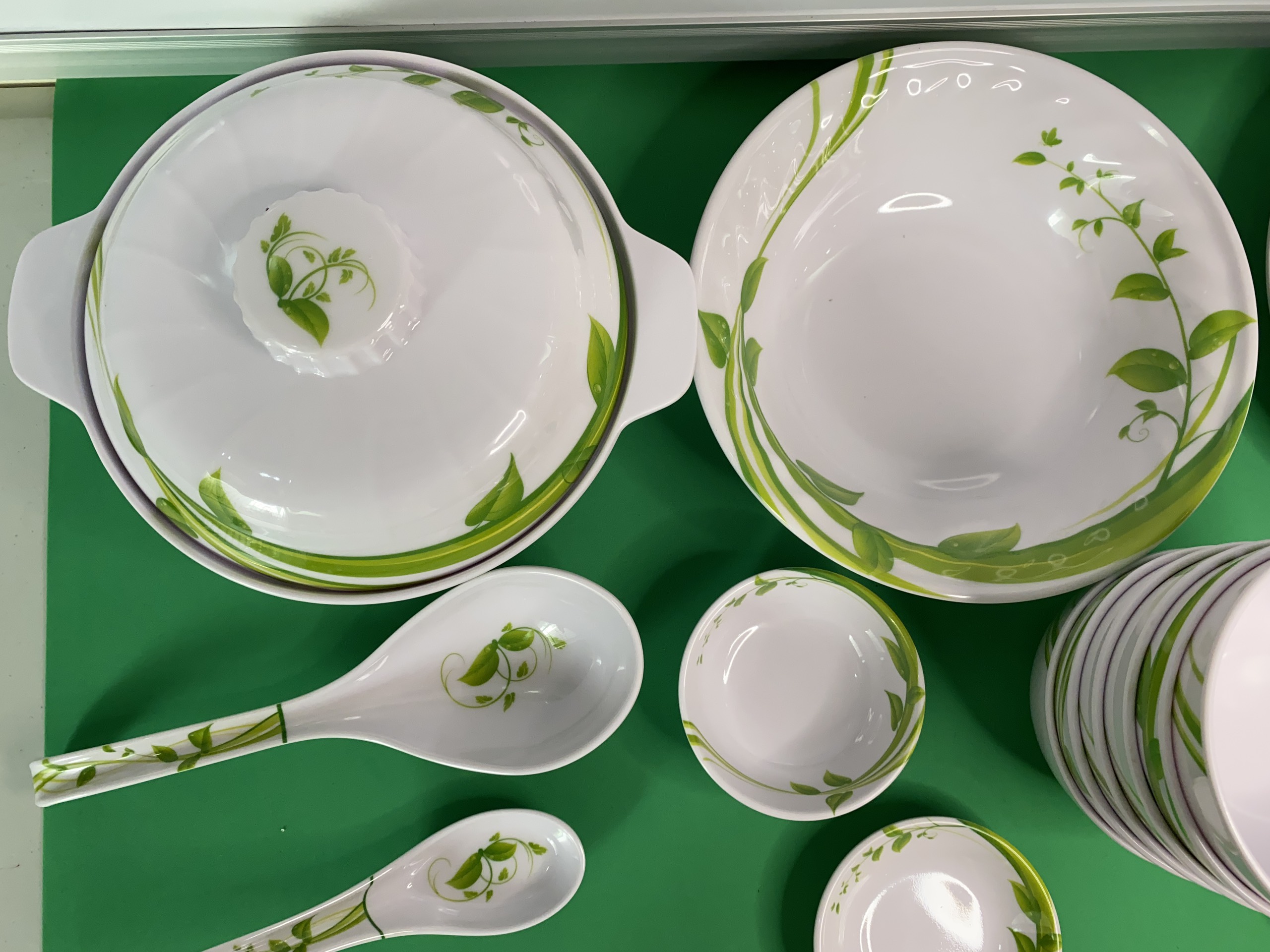 Combo 6 Chén (Bát) Cơm 9 Món NGỌC DIỆP Cao Cấp  Nhựa Xanh Melamine Cao Cấp